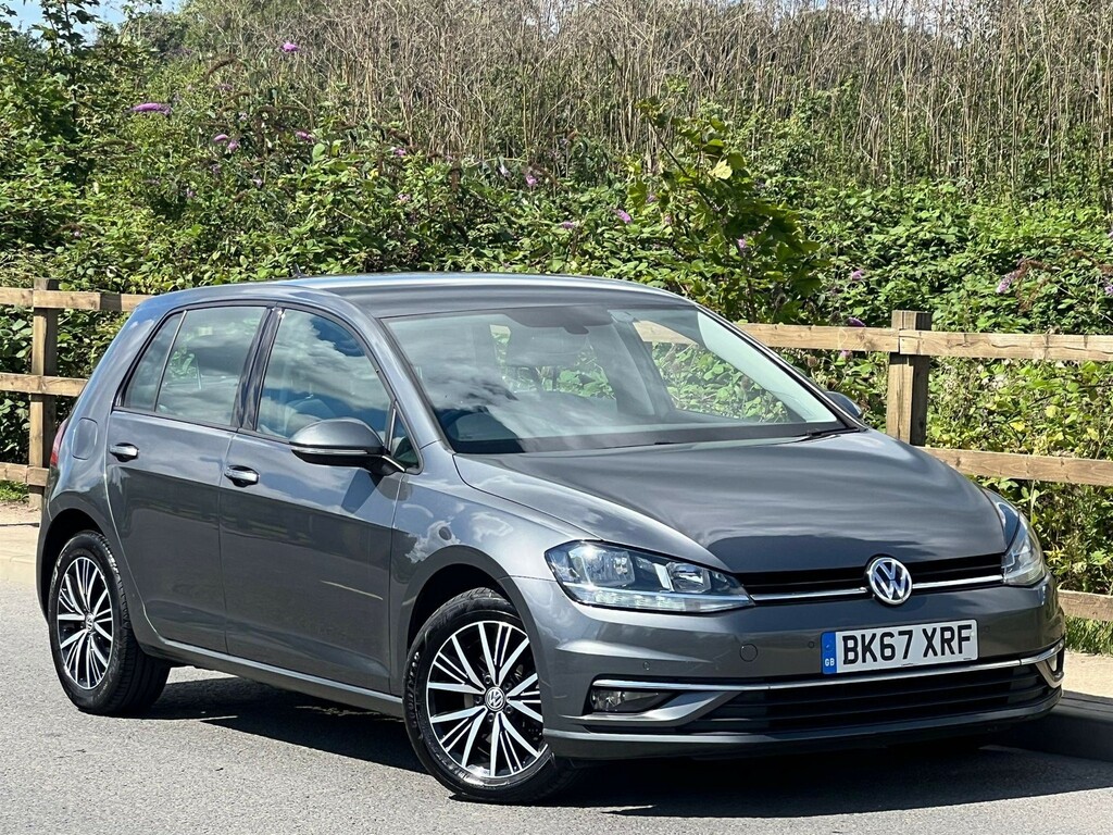 Compare Volkswagen Golf 1.6 Tdi Se Euro 6 Ss BK67XRF Grey