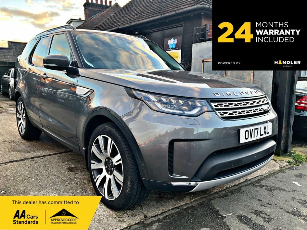 Compare Land Rover Discovery 3.0 Td V6 Hse Luxury 4Wd Euro 6 Ss OV17LXL Grey