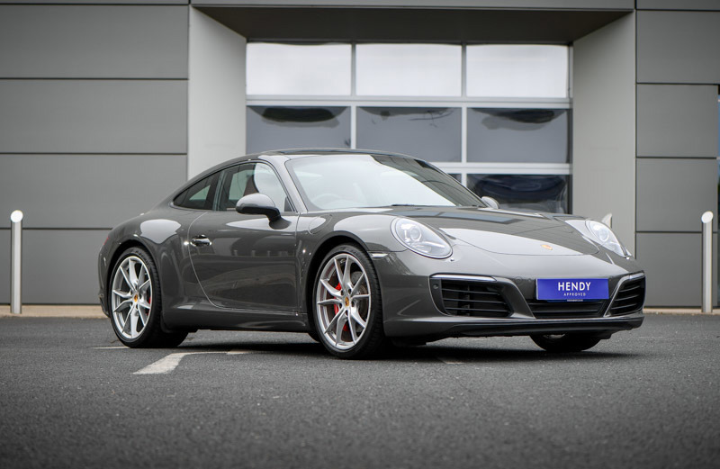 Compare Porsche 911 S Pdk WH16NGO Grey