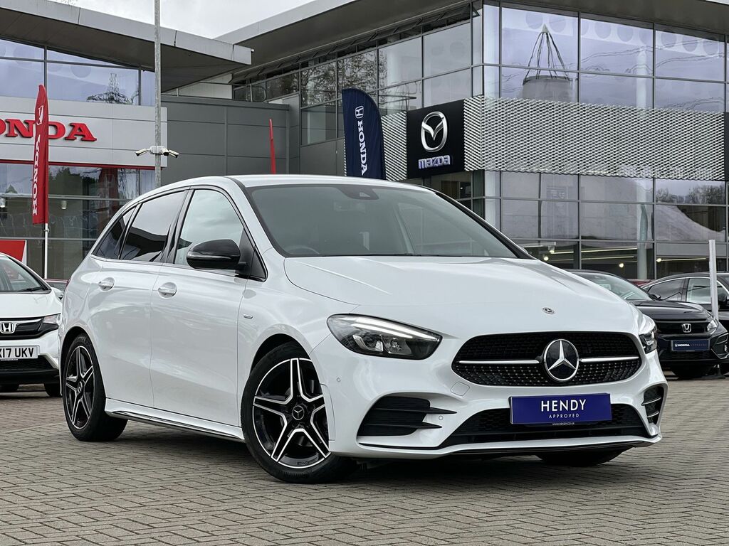 Compare Mercedes-Benz B Class B200 Amg Line Premium Edition HG22FVJ White