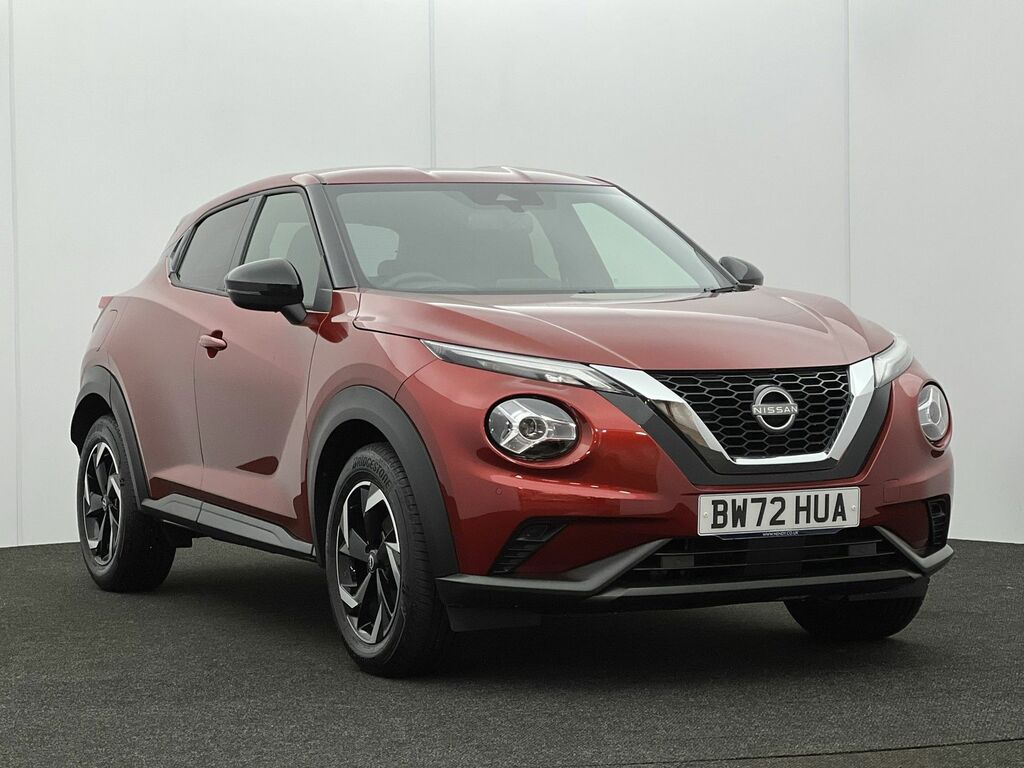 Compare Nissan Juke 1.0 Dig-t 114 N-connecta BW72HUA Red
