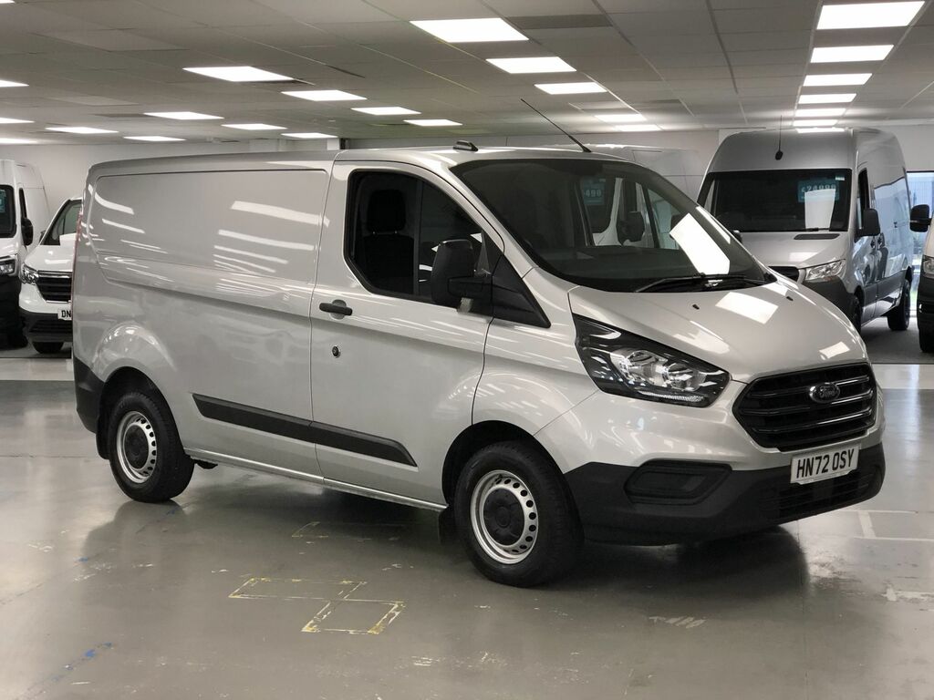 Compare Ford Transit Custom 2.0 Ecoblue 130Ps Low Roof Leader Van HN72OSY Silver