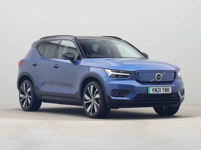 Compare Volvo XC40 300Kw P8 Recharge First YM21TWK Blue