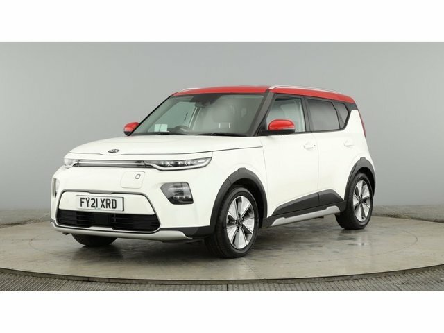 Compare Kia Soul 150Kw First Edition 64Kwh FY21XRD White
