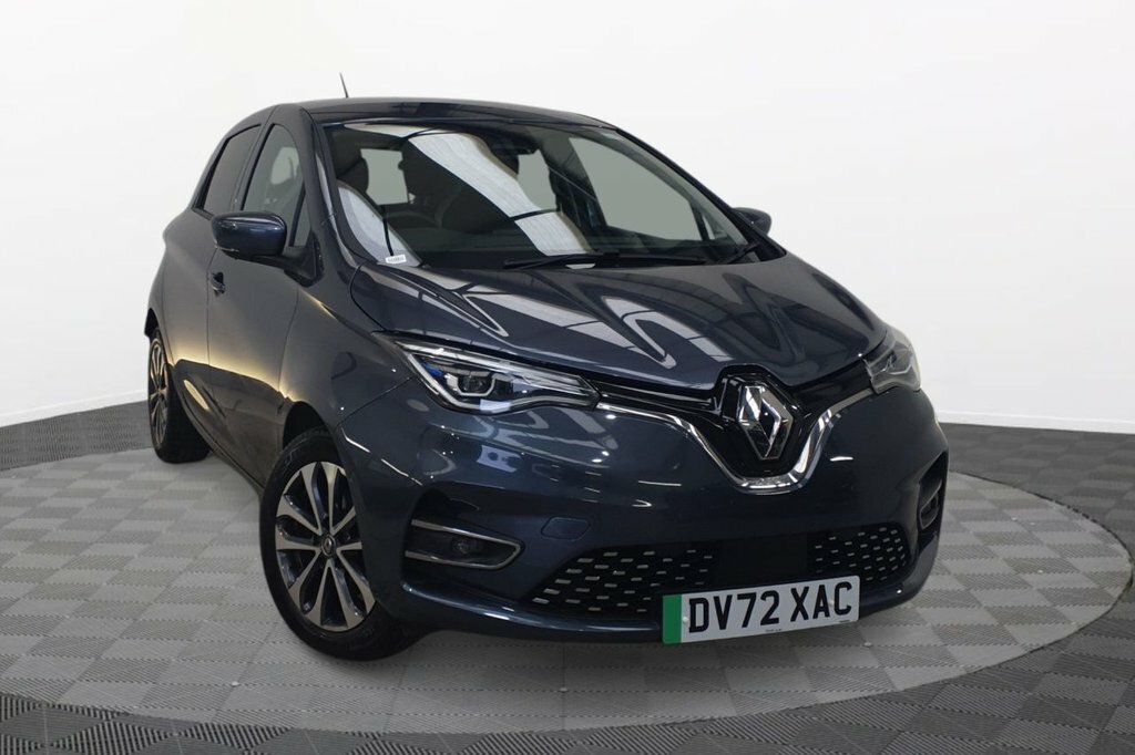 Compare Renault Zoe Gt Line Plus 135 Bhp R135 50Kwh Rapid Charge DV72XAC Grey