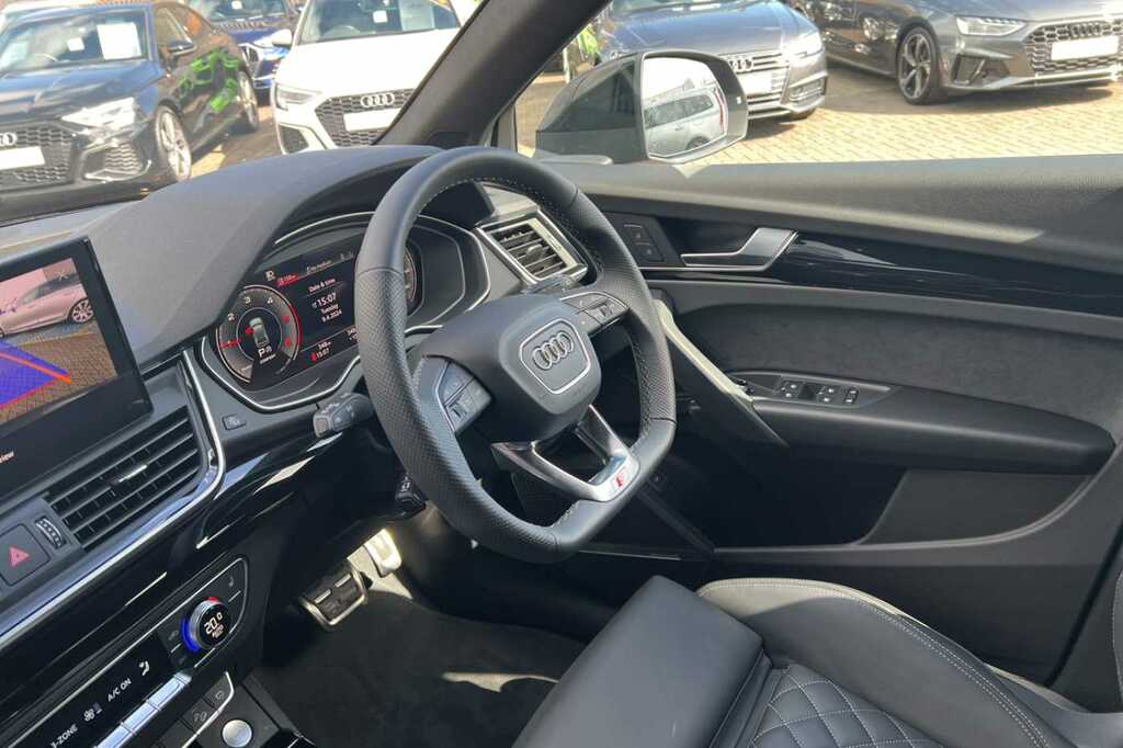 Compare Audi Q5 Black Edition 40 Tdi Quattro 204 Ps S Tronic HJ24VVE Grey