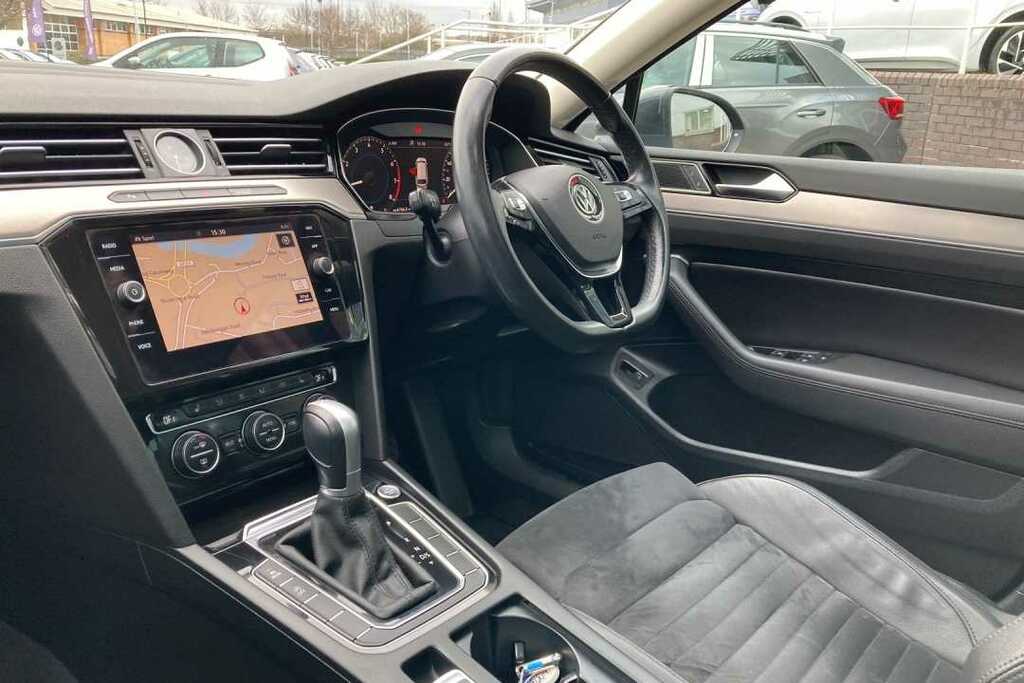 Volkswagen Passat Gt 1.5 Tsi Act 150Ps 7-Speed Dsg Digital Grey #1