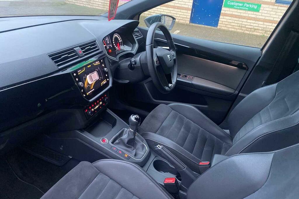 Compare Seat Ibiza 1.0 Tsi 95Ps Xcellence Ss 5-Door DG67OAA Gold