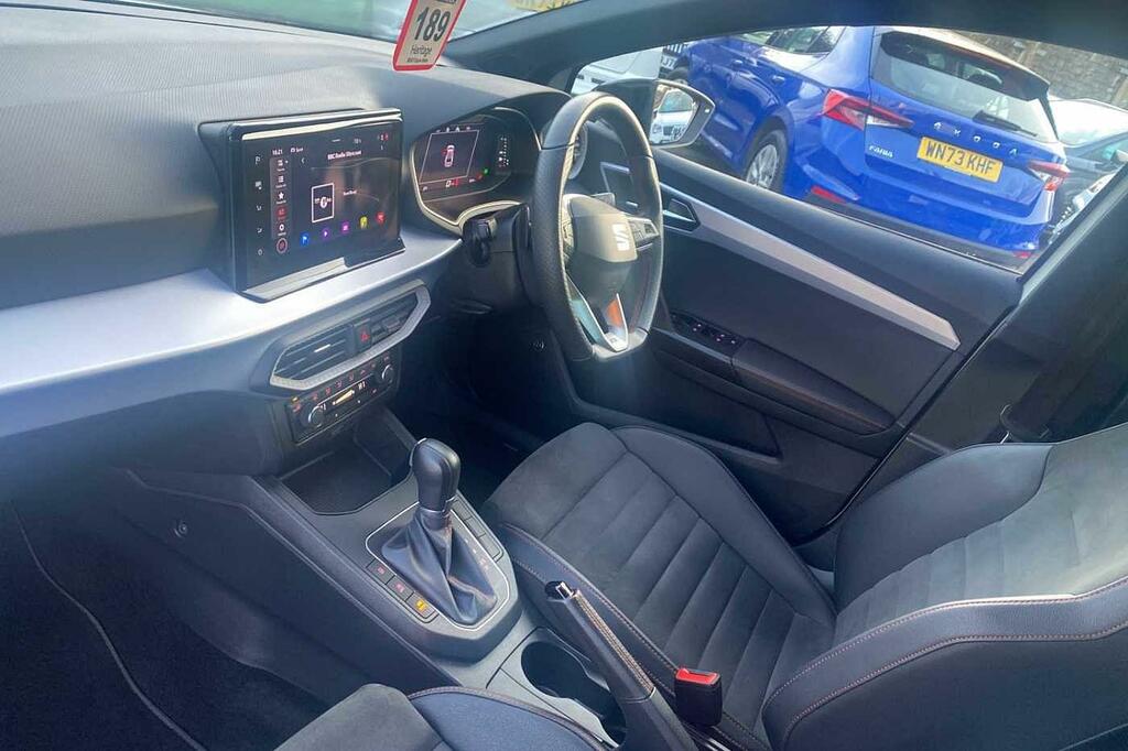 Compare Seat Ibiza 1.0 Tsi 110Ps Fr Sport Dsg 5-Door GF22OGK White