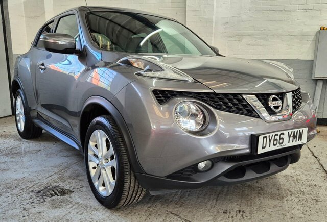 Compare Nissan Juke 1.5 N-connecta Dci 110 Bhp DY66YMW Grey