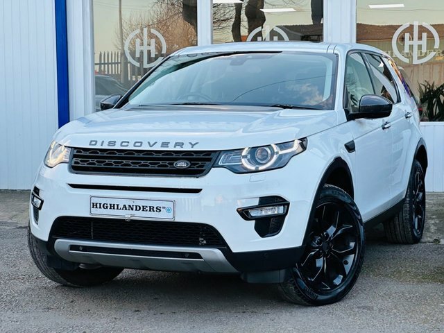 Compare Land Rover Discovery Sport Hse SW65ERJ White