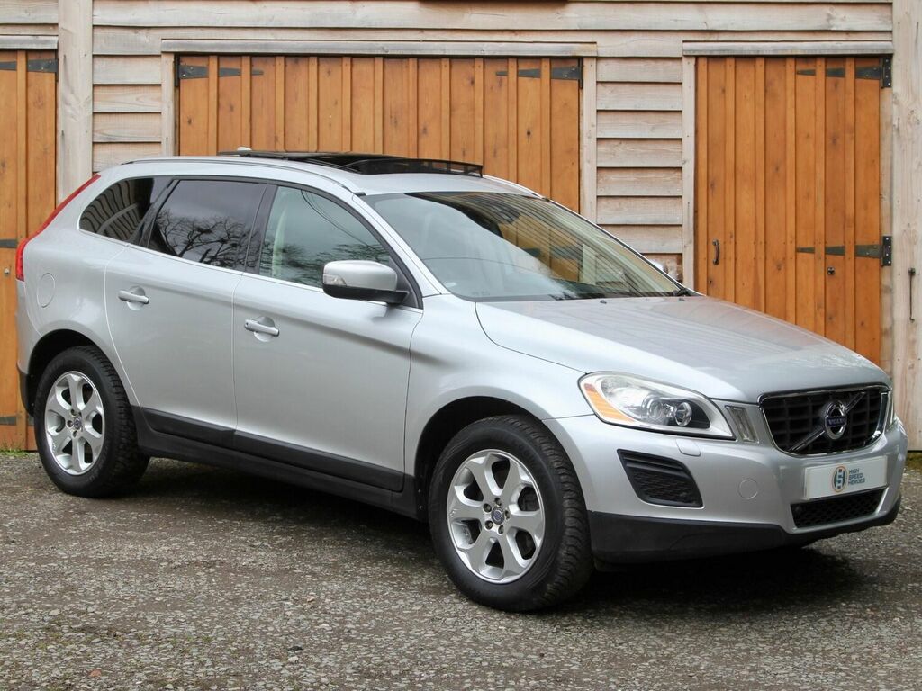 Volvo XC60 4X4 2.4 D5 Se Lux Geartronic Awd Euro 5 2011 Silver #1