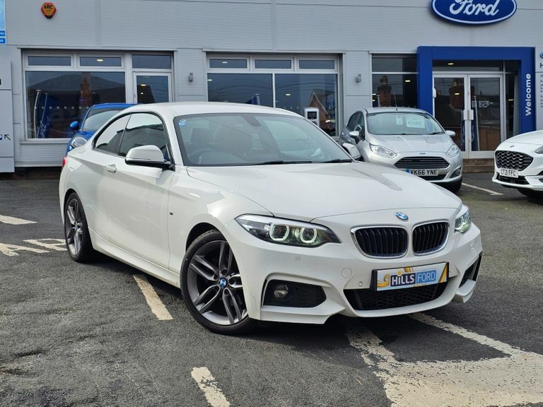 Compare BMW 2 Series 220D M Sport 2.0L - Heated Seats YK18NNF White