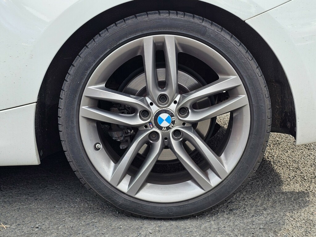 BMW 2 Series 220D M Sport 2.0L - Heated Seats White #1