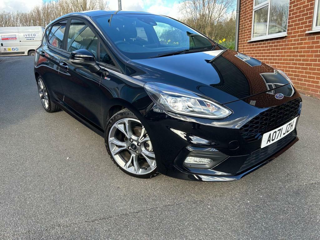 Compare Ford Fiesta 1.0T Ecoboost Mhev St-line X Edition Dct Euro 6 S AO71JZH Black