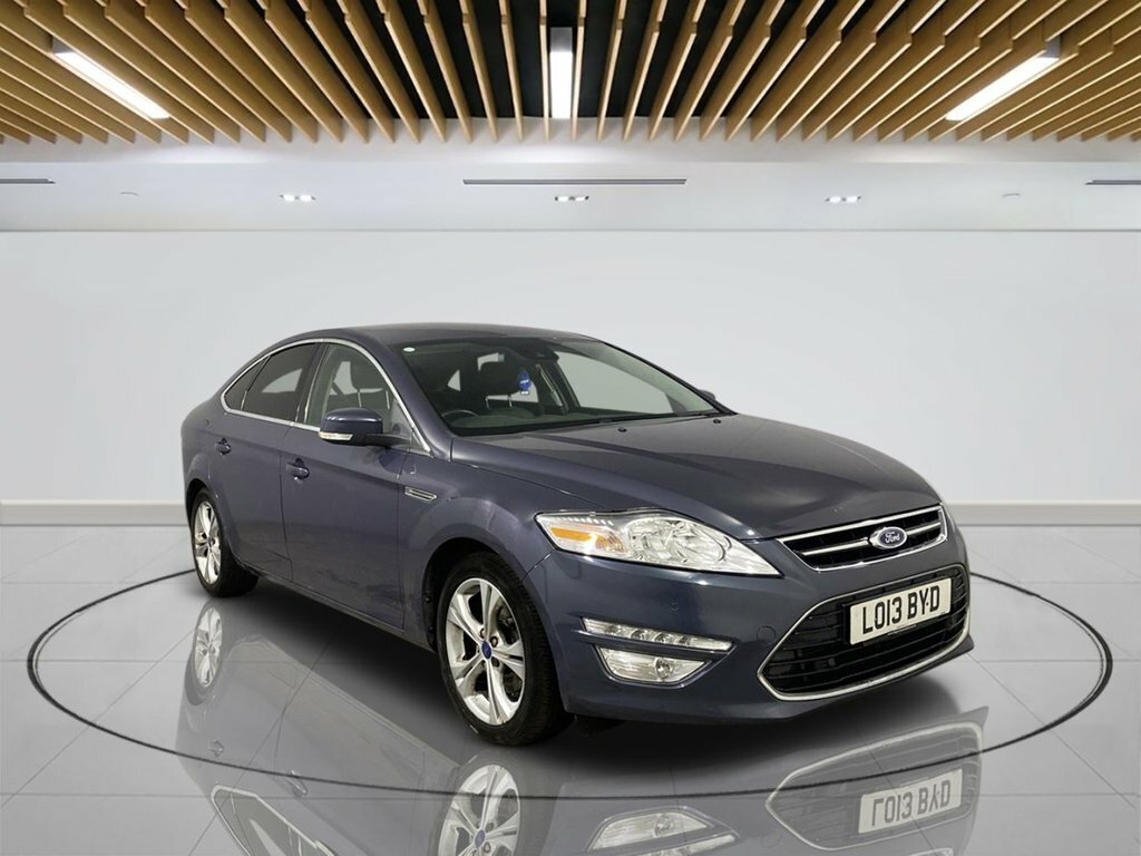 Compare Ford Mondeo 2.0 Titanium X Business Edition Tdci 138 Bhp LO13BYD Grey