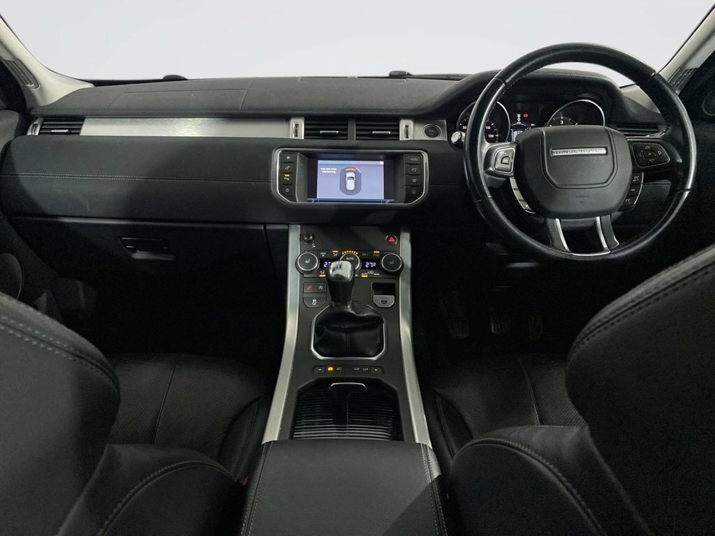 Compare Land Rover Range Rover Evoque Td4 Se Tech YT16KYE Grey