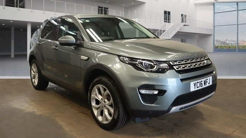 Compare Land Rover Discovery Td4 Hse YC16WFJ Grey