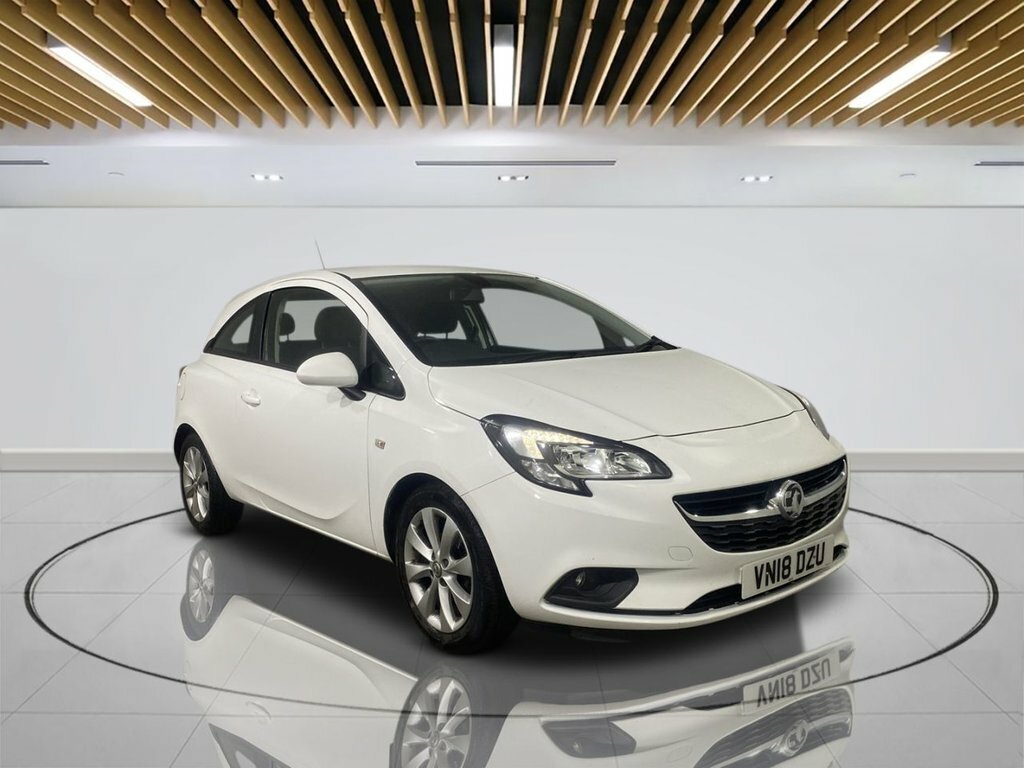 Compare Vauxhall Corsa 1.4 Energy Ac 89 Bhp VN18DZU White