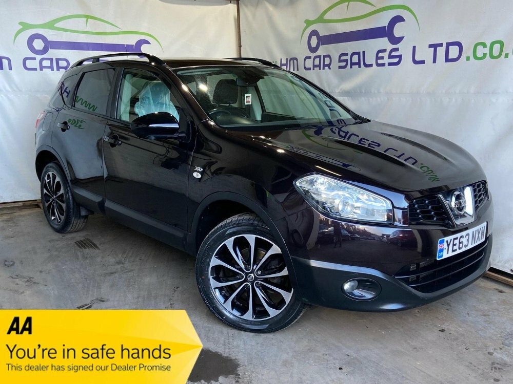 Compare Nissan Qashqai 1.6 Dci 360 2Wd Euro 5 Ss YE63NXW Black