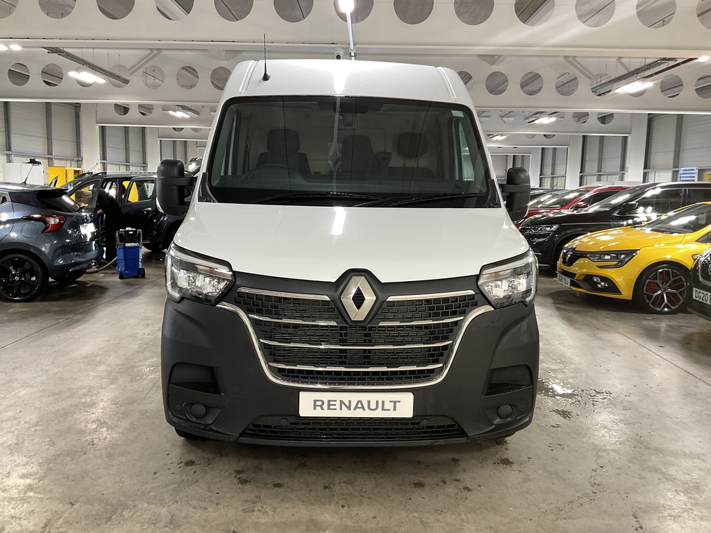 Compare Renault Master Lm35 Energy Dci 150 Business Medium Roof Van DL22ZTG White
