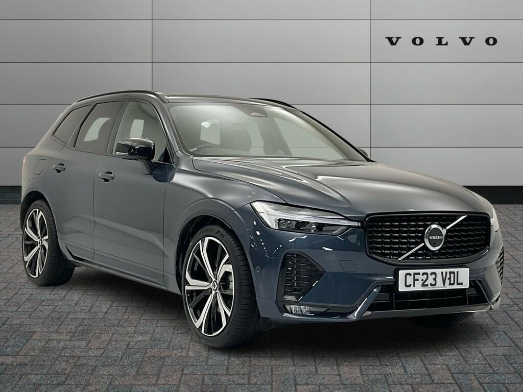Compare Volvo XC60 2.0 B5p Ultimate Dark Awd Geartronic CF23VDL Blue