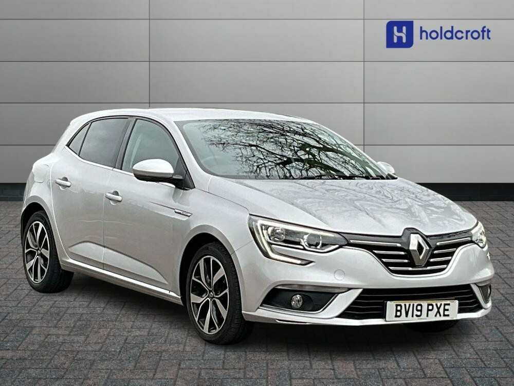 Compare Renault Megane 1.3 Tce Iconic BV19PXE Silver