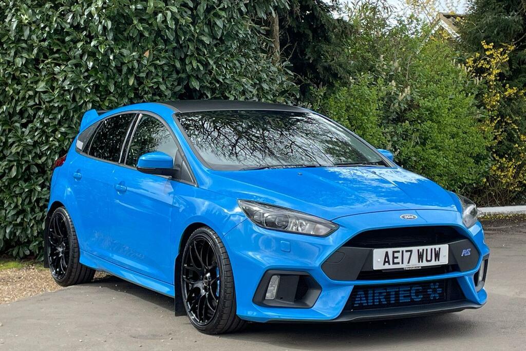 Compare Ford Focus Focus Rs AE17WUW Blue