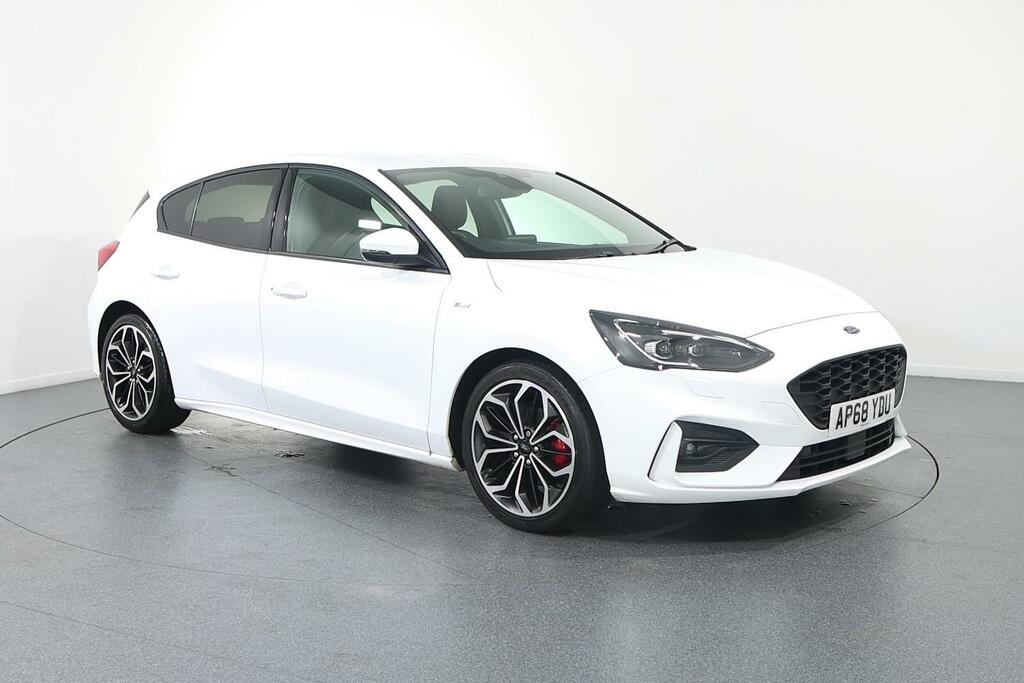 Compare Ford Focus St-line X Only 13,995 AP68YDU 