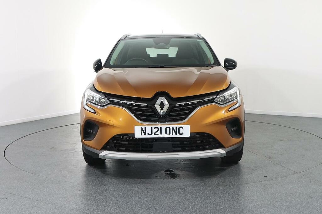 Compare Renault Captur Iconic Tce Only 12,595 NJ21ONC 