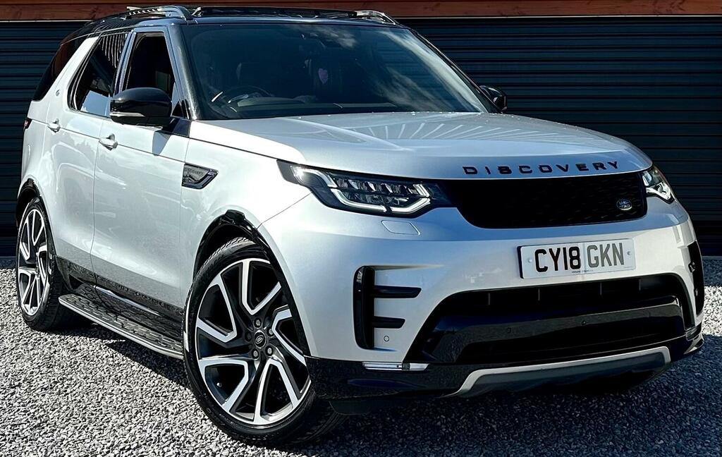 Compare Land Rover Discovery Td6 Hse Luxury CY18GKN Silver