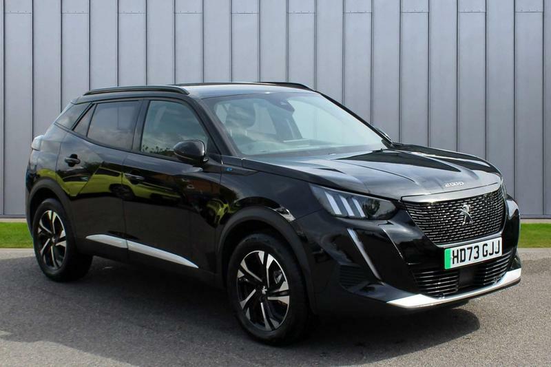 Peugeot e-2008 50Kwh Gt 7Kw Charger Black #1