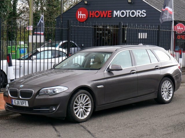 Compare BMW 5 Series 3.0 535I Se Touring EJ11XPT Brown