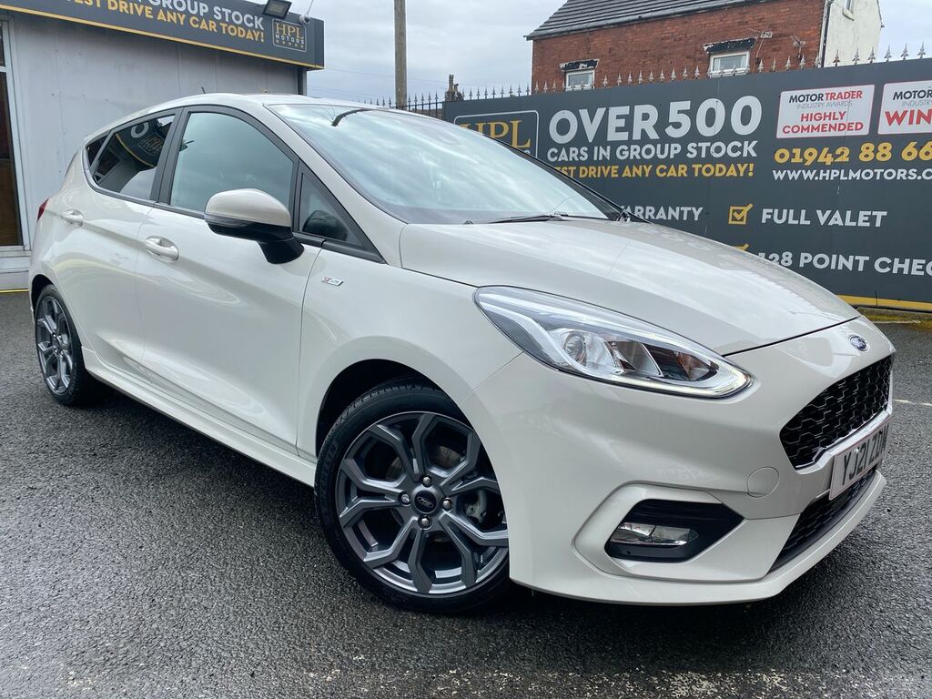 Compare Ford Fiesta 1.0 St-line Edition Mhev 153 Bhp YJ21ZDM White