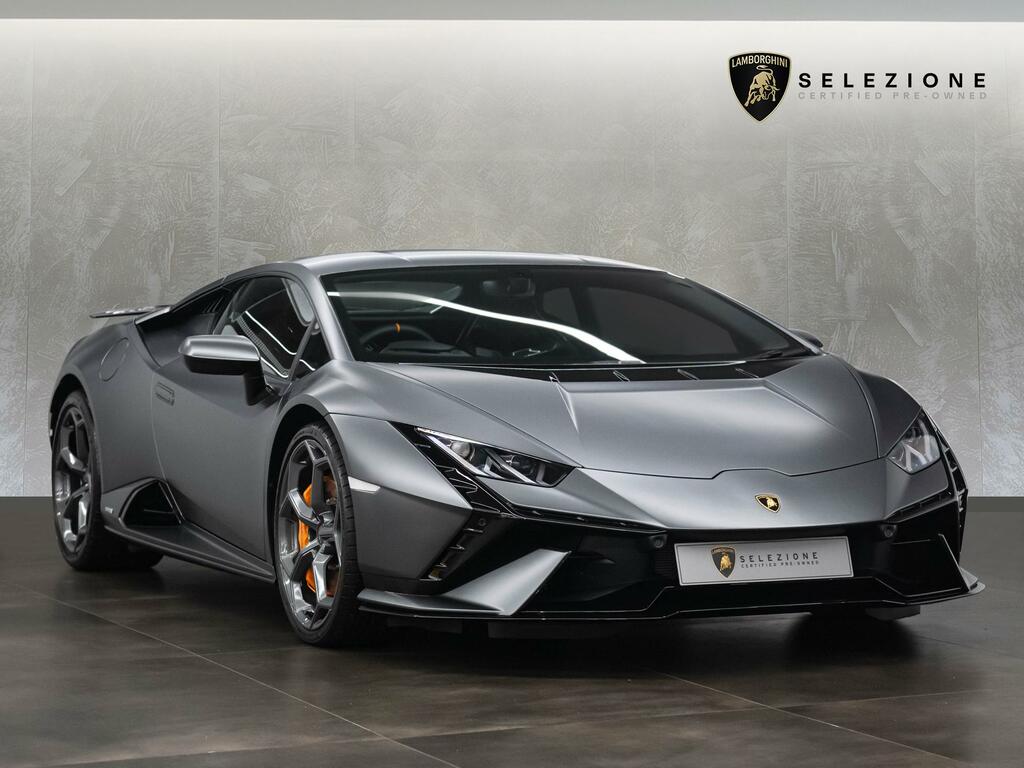 Compare Lamborghini Huracan Tecnica LD23GNN Black