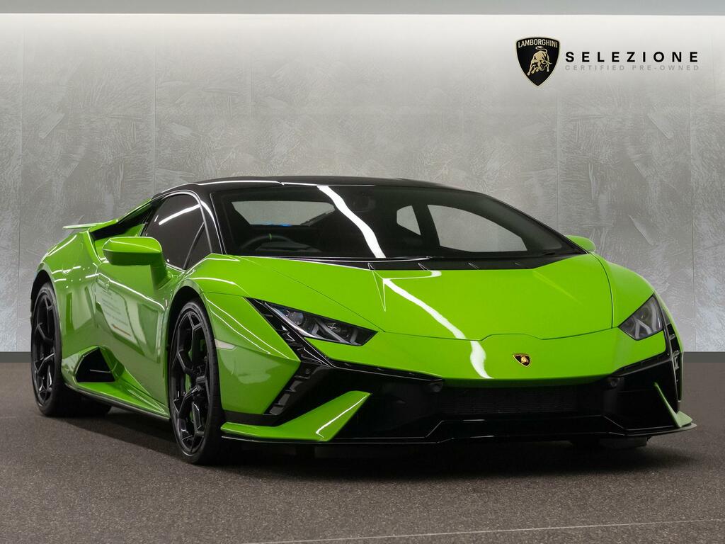 Compare Lamborghini Huracan Tecnica YJ23AXT 