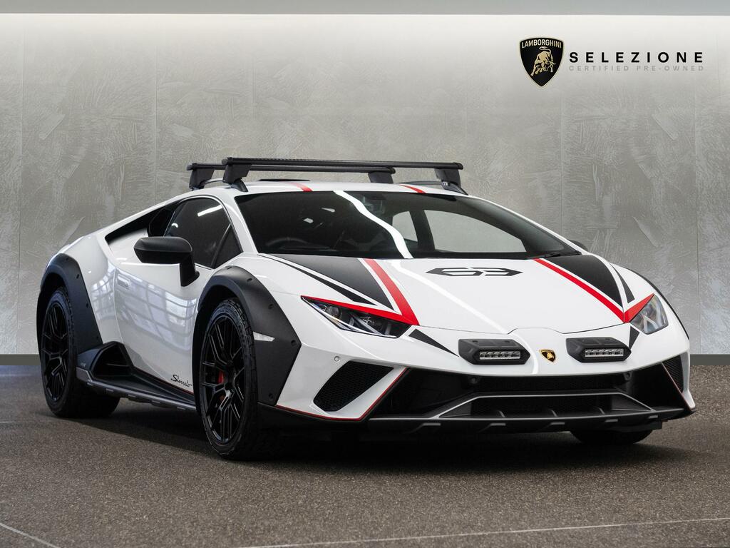 Compare Lamborghini Huracan Sterrato LJ23AYL Black