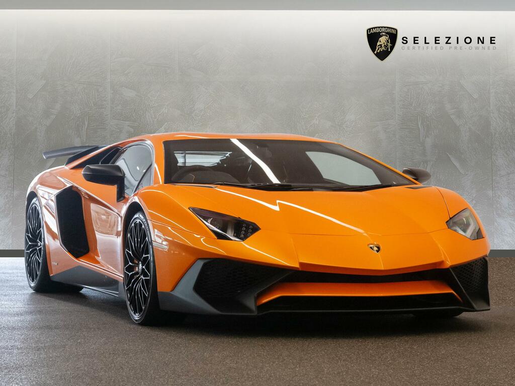 Compare Lamborghini Aventador V12 LJ16RVV Orange