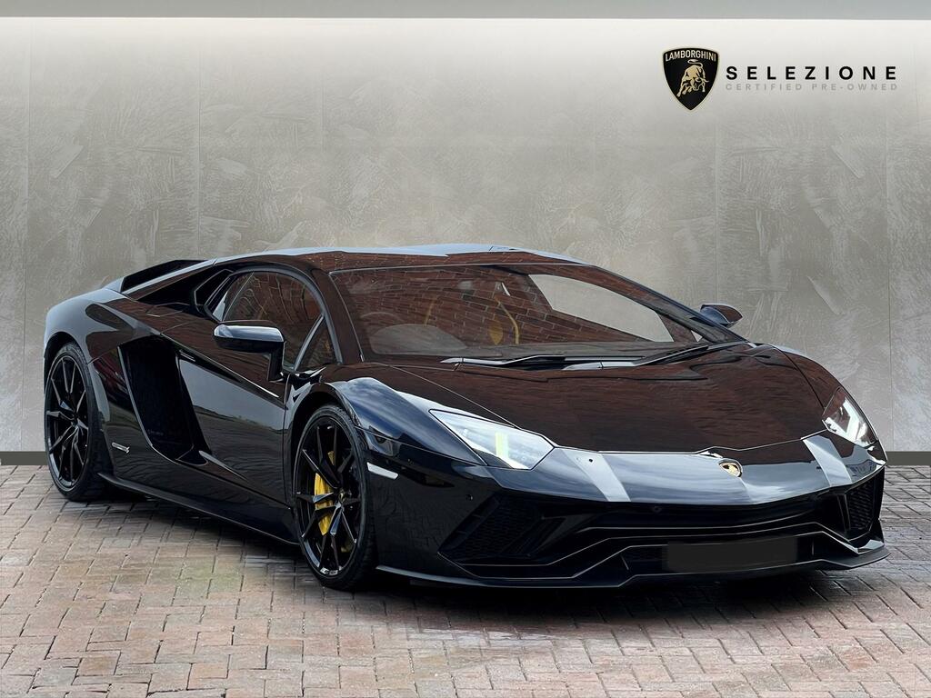 Compare Lamborghini Aventador S RX18ASZ Black