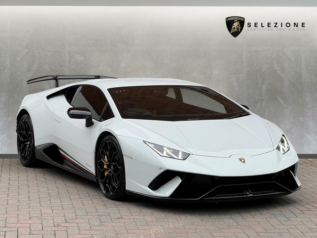 Compare Lamborghini Huracan Lp 640-4 Performante SN18BUU White