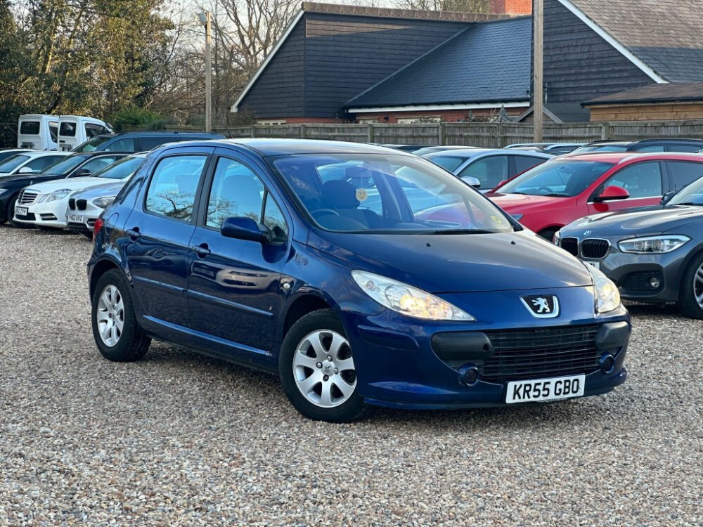 Compare Peugeot 307 1.6 S 108 Bhp KR55GBO Blue