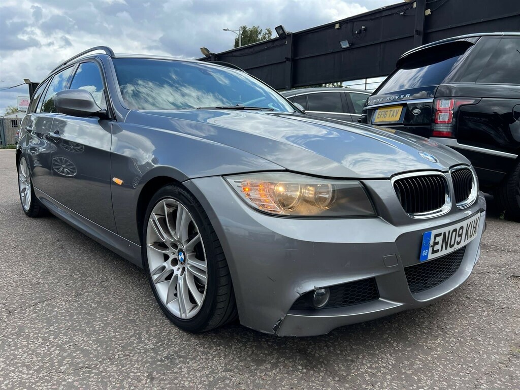 Compare BMW 3 Series Estate EN09KUX Grey