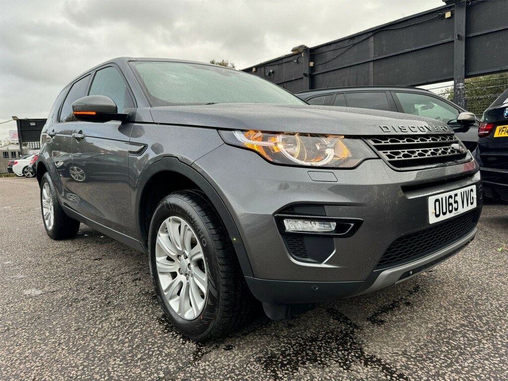 Land Rover Discovery Sport Suv Grey #1
