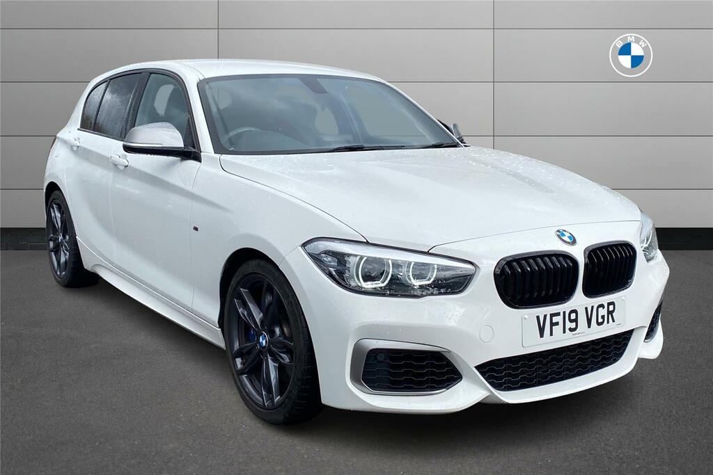 Compare BMW 1 Series M140i Shadow Edition Step VF19VGR White