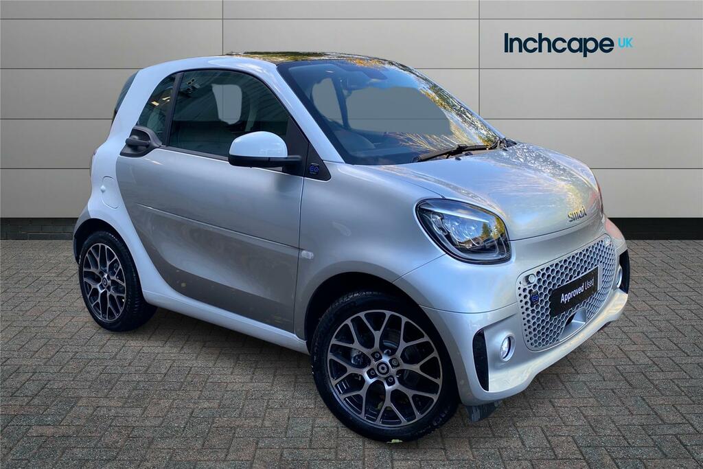 Compare Smart Fortwo Coupe 60Kw Eq Exclusive 17Kwh 22Kwch BU73UFG White