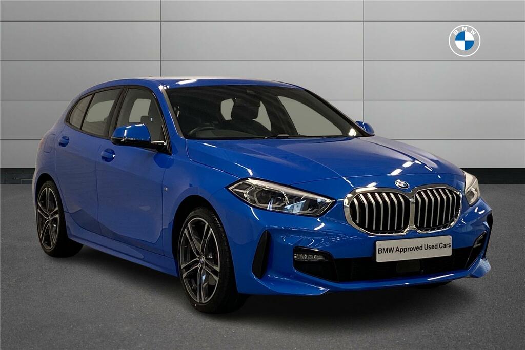 Compare BMW 1 Series 118I M Sport KV70OLU Blue