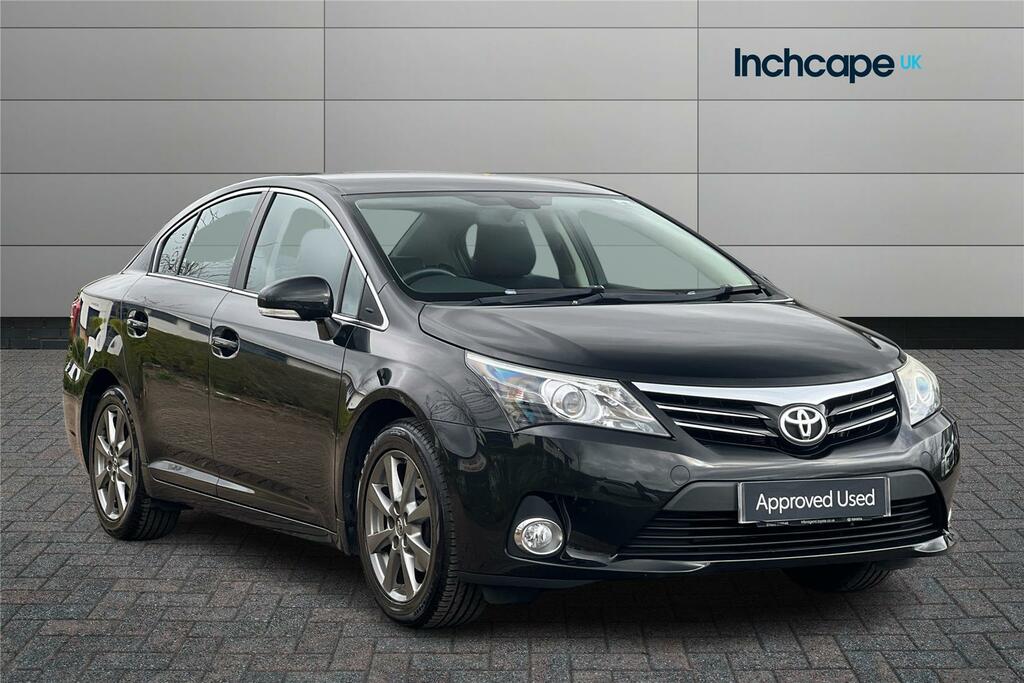 Compare Toyota Avensis 1.8 V-matic T4 FD62JUY Black