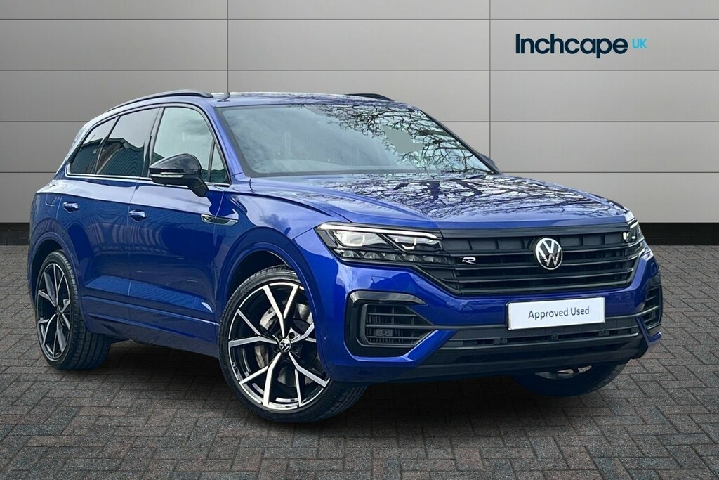 Compare Volkswagen Touareg 3.0 V6 Tsi Phev 4Motion R Tip VA23JGO Blue