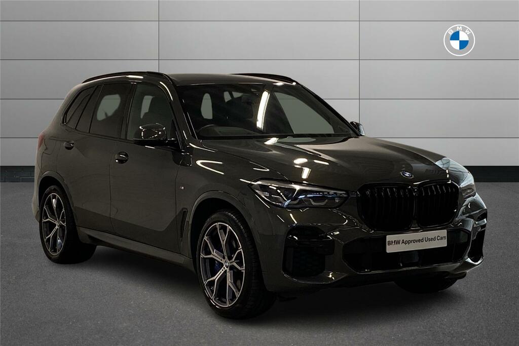 Compare BMW X5 Xdrive40d Mht M Sport RO72EOG Grey