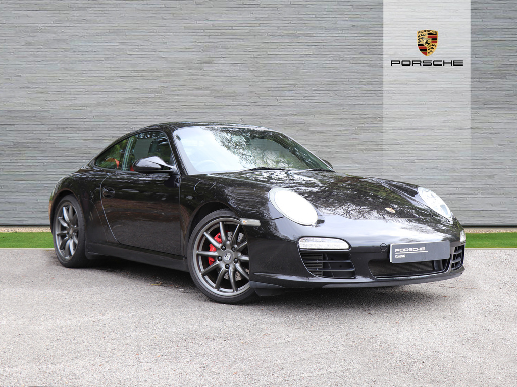 Compare Porsche 911 S Pdk GV10UGA Black